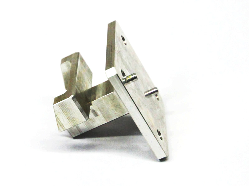 CNC精密加（jiā）工